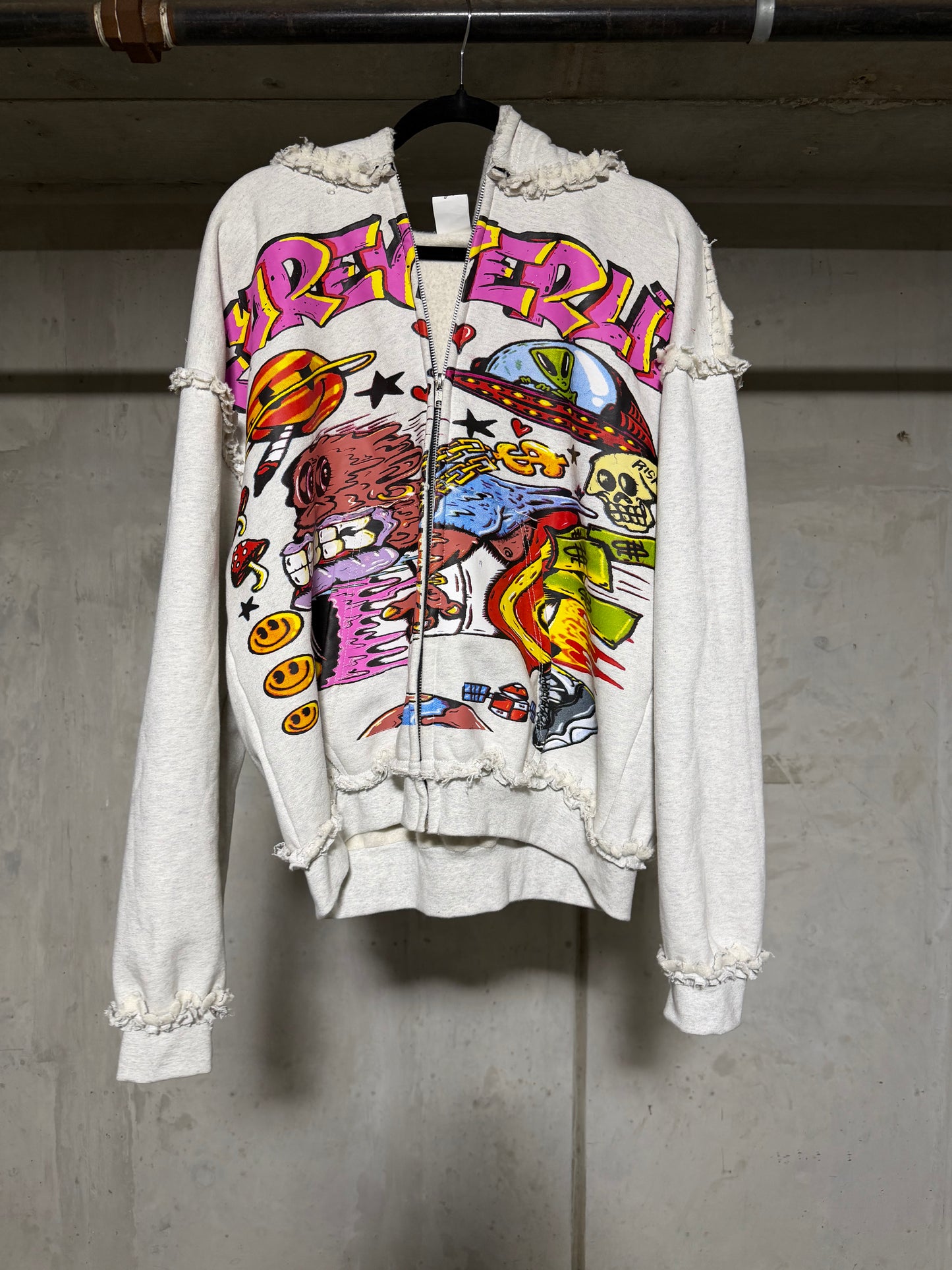 GRAFFITI ZIP UP
